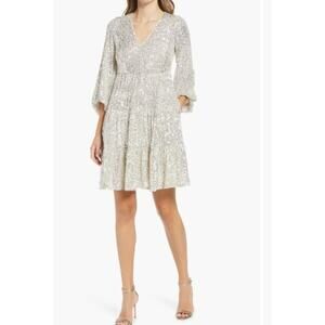 Eliza J Balloon Sleeve Sequin Skater Tiered V-Neck Dress In Silver Size 2 NWT